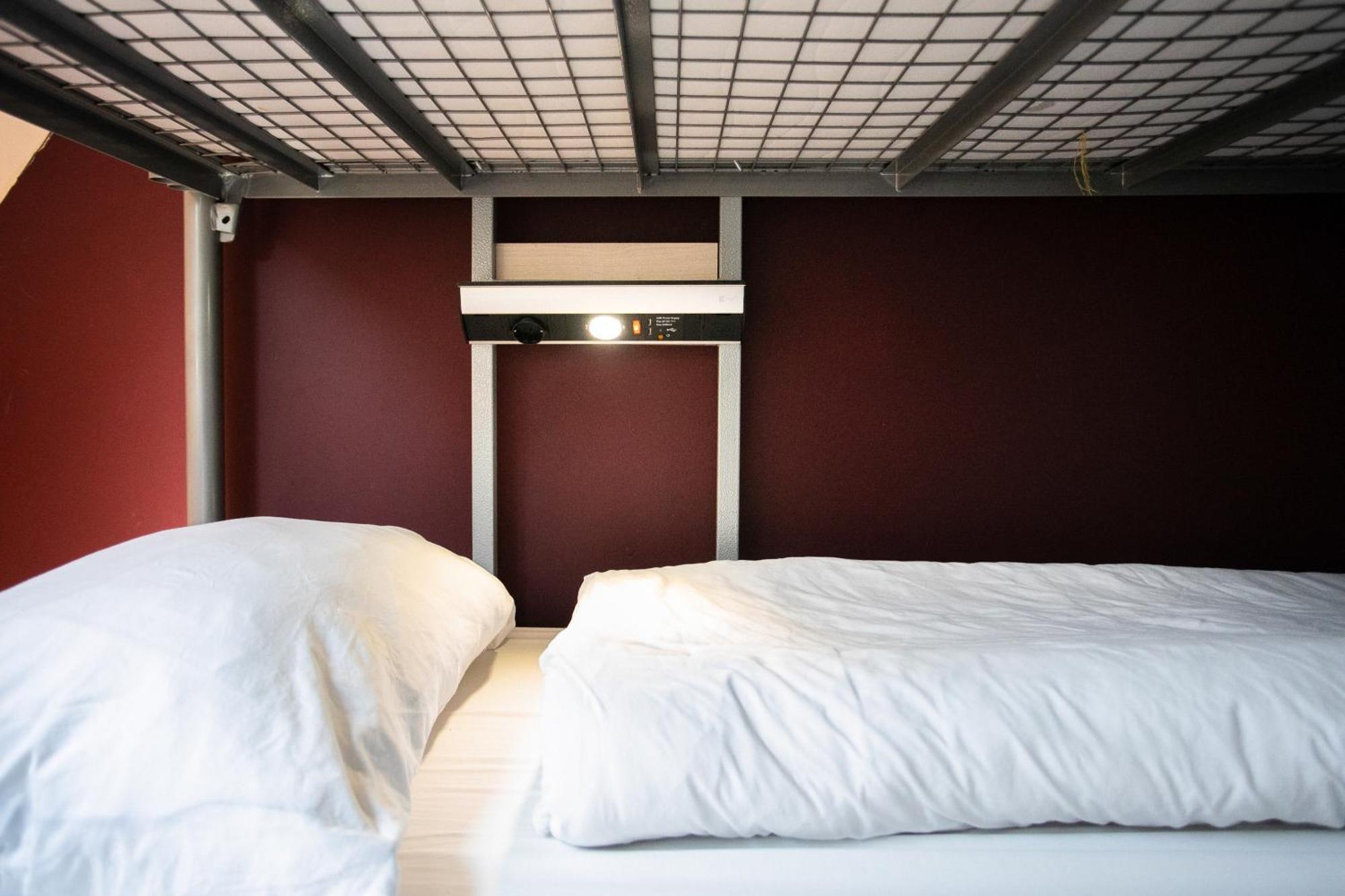 Bett im gemischten 6-Bett-Schlafsaal
